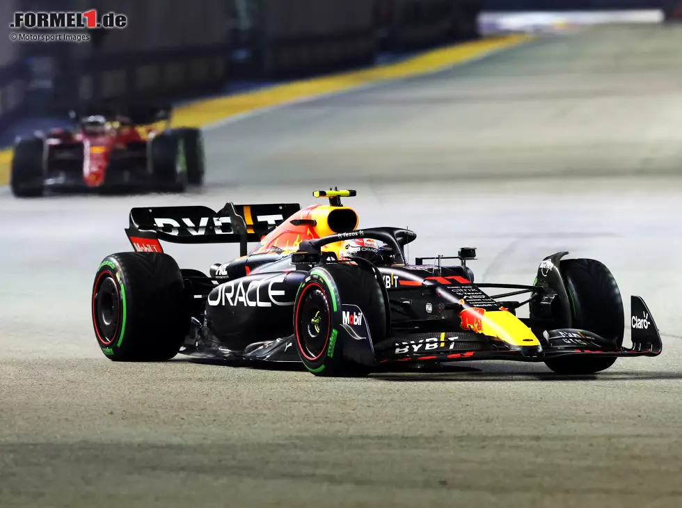 Sergio Perez, Charles Leclerc Foto zur News: Sergio Perez, Charles Leclerc