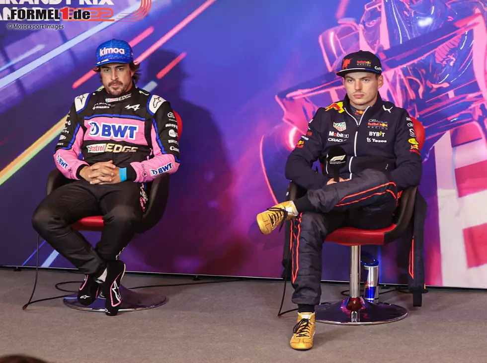Fernando Alonso, Max Verstappen, Carlos Sainz Foto zur News: Fernando Alonso, Max Verstappen, Carlos Sainz