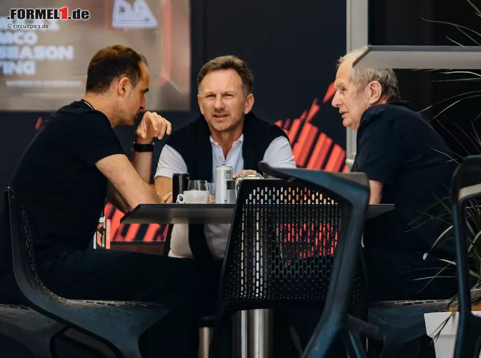 Oliver Mintzlaff, Christian Horner, Helmut Marko Foto zur News: Oliver Mintzlaff, Christian Horner, Helmut Marko