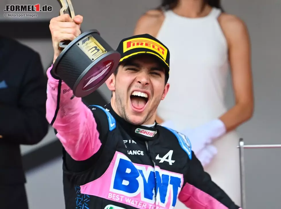 Esteban Ocon bejubelt Platz drei beim Formel-1-Rennen in Monaco 2023 Foto zur News: Esteban Ocon bejubelt Platz drei beim Formel-1-Rennen in Monaco 2023