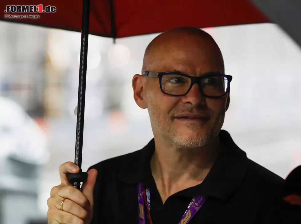 Foto zur News: Jacques Villeneuve wehrt sich gegen Anschuldigungen im Internet, er habe Leclerc den Gedächtnishelm verboten