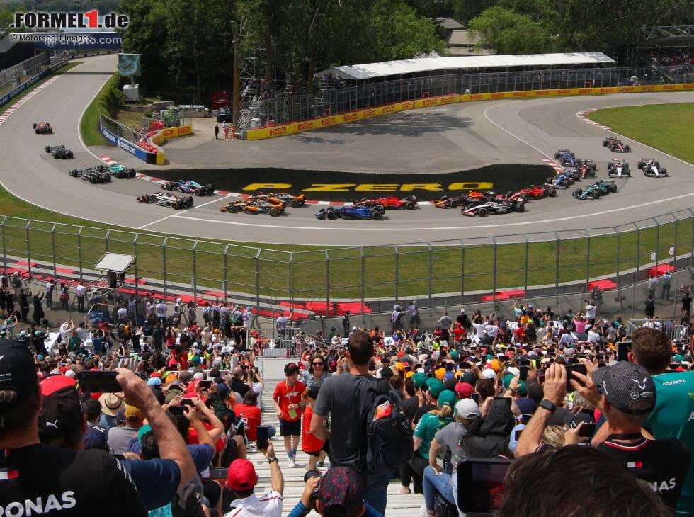 Foto zur News: Die Startphase zum Kanada-Grand-Prix 2023 in Montreal in Kurve 2