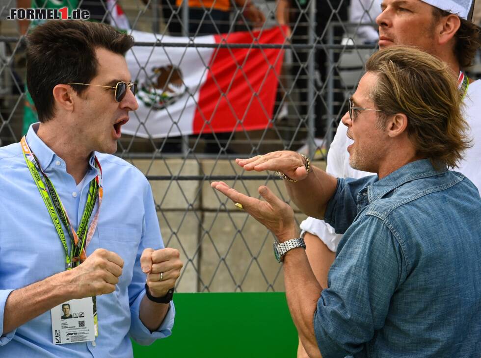 Foto zur News: Regisseur Joseph Kosinski (links) mit Schauspieler Brad Pitt