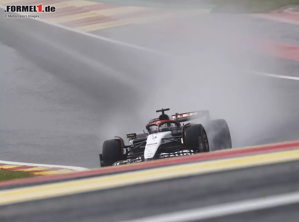 Daniel Ricciardo (AlphaTauri AT04) beim Qualifying zum Formel-1-Rennen in Belgien 2023 Foto zur News: Daniel Ricciardo (AlphaTauri AT04) beim Qualifying zum Formel-1-Rennen in Belgien 2023