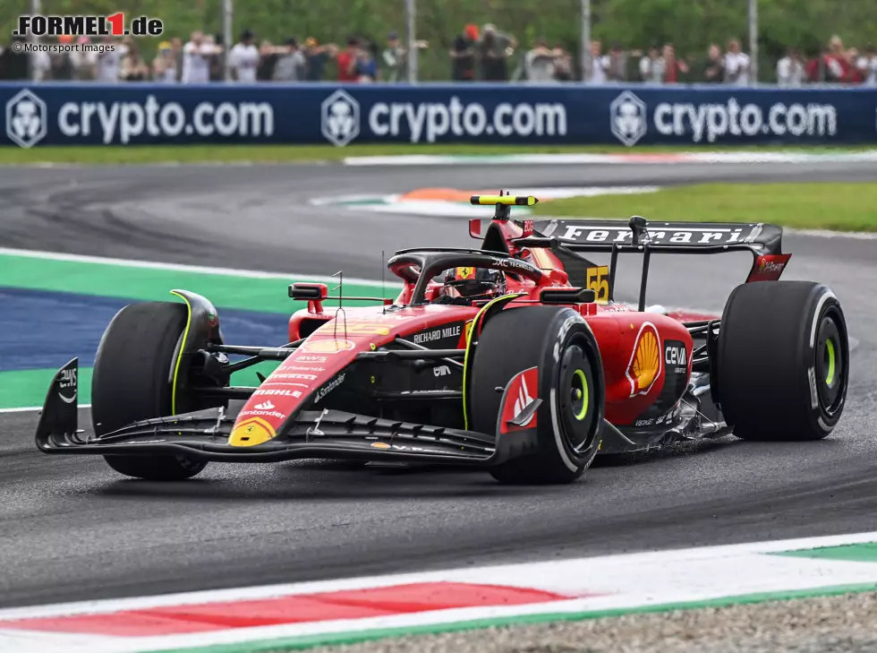 Foto zur News: Carlos Sainz (Ferrari SF-23) beim Formel-1-Training in Monza 2023