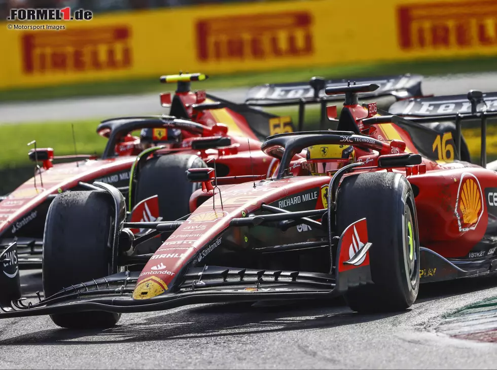 Charles Leclerc und Carlos Sainz (Ferrari SF-23) beim Formel-1-Rennen in Monza 2023 Foto zur News: Charles Leclerc und Carlos Sainz (Ferrari SF-23) beim Formel-1-Rennen in Monza 2023