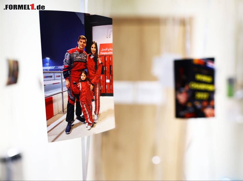 Foto zur News: Max Verstappen mit Kelly Piquet