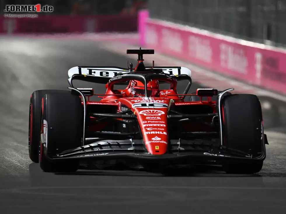 Foto zur News: Charles Leclerc (Ferrari SF-23) im Training zum Formel-1-Rennen in Las Vegas 2023