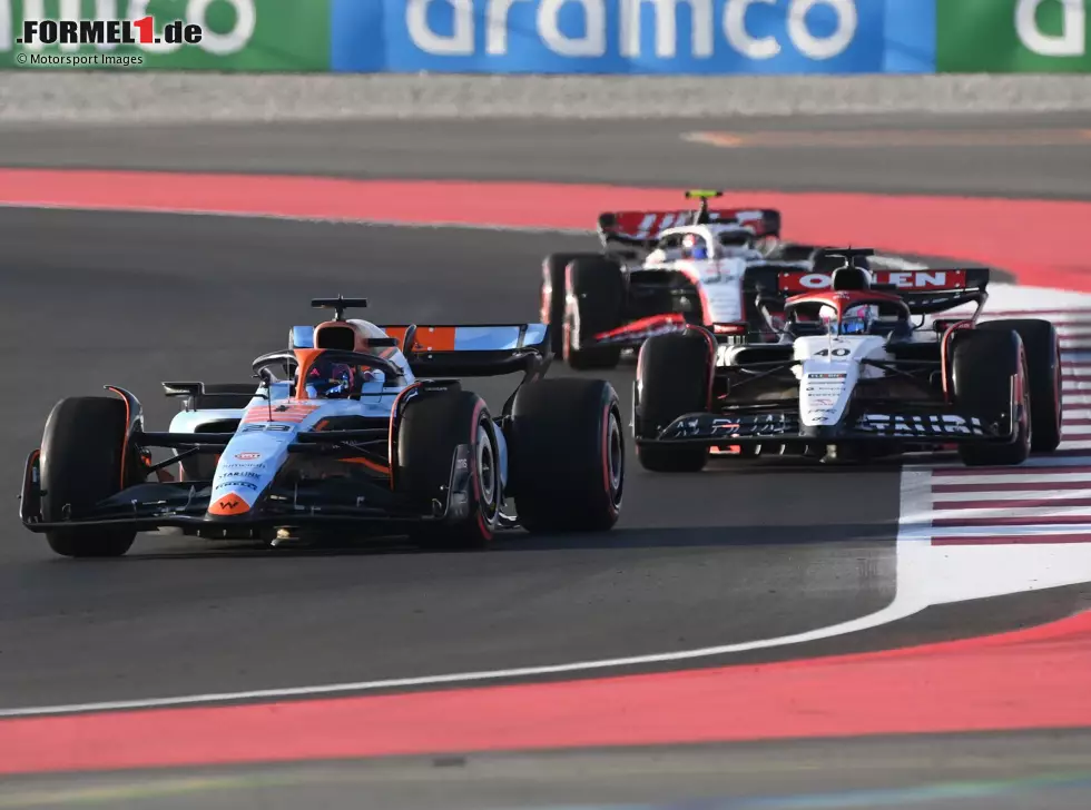 Foto zur News: Alexander Albon, Liam Lawson und Nico Hülkenberg