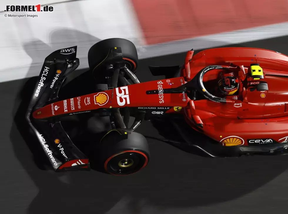 Carlos Sainz im Ferrari SF-23 beim Formel-1-Qualifying in Abu Dhabi 2023 Foto zur News: Carlos Sainz im Ferrari SF-23 beim Formel-1-Qualifying in Abu Dhabi 2023