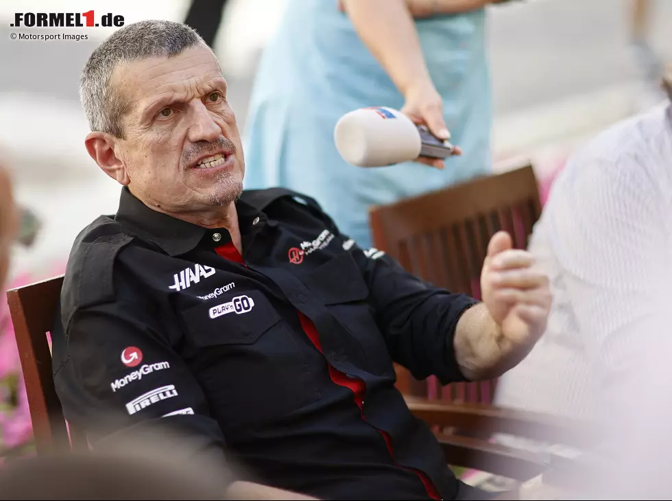 Foto zur News: Haas-Teamchef Günther Steiner