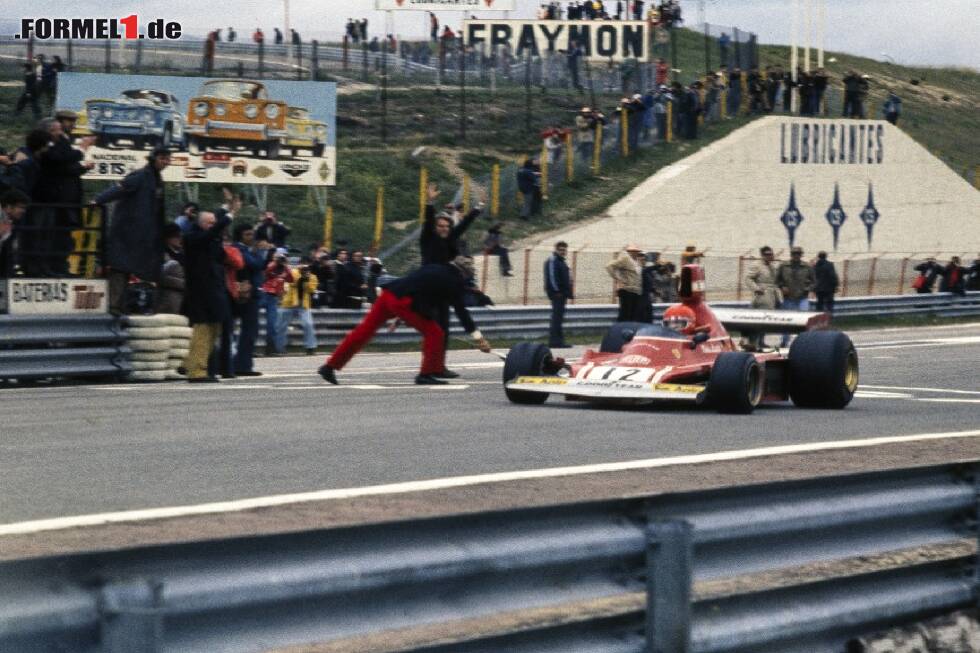 Foto zur News: Niki Lauda bei seinem ersten Formel-1-Sieg 1974