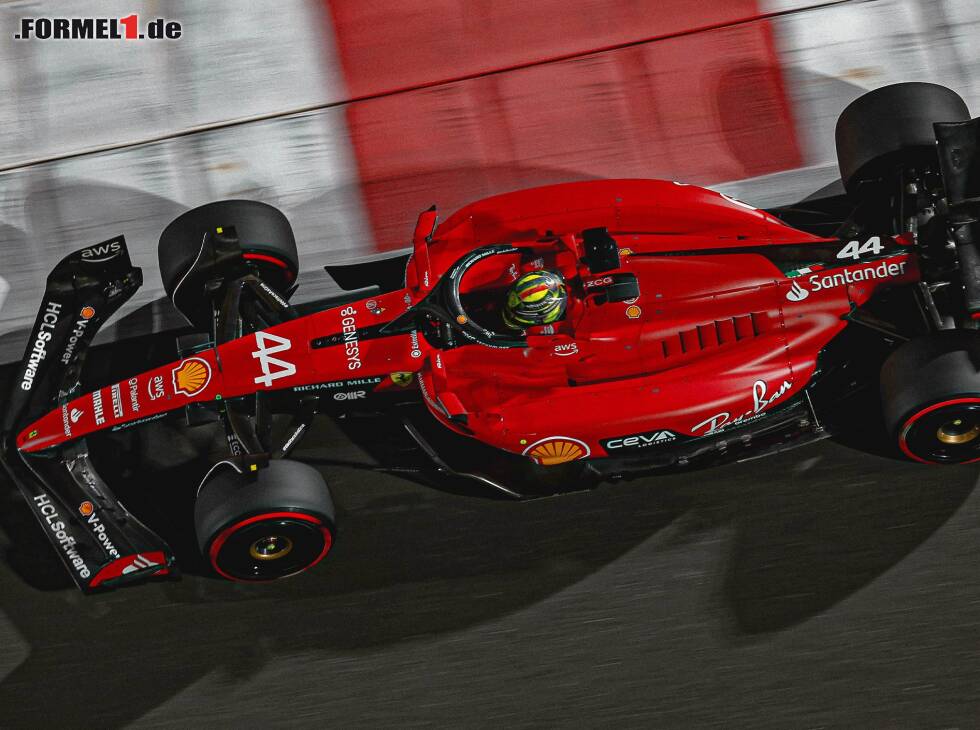 Foto zur News: Fotomontage: Lewis Hamilton im Ferrari mit der Startnummer 44