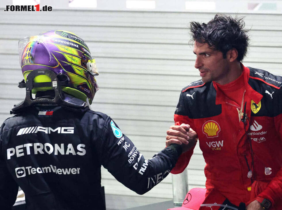 Foto zur News: Lewis Hamilton, Carlos Sainz