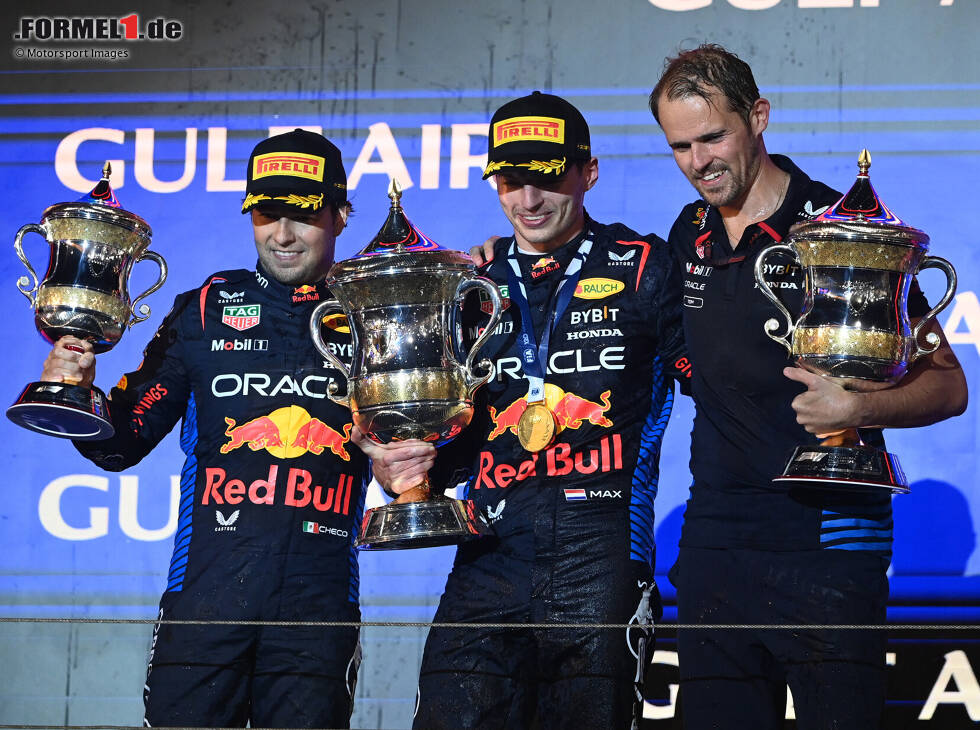 Foto zur News: Sergio Perez, Max Verstappen