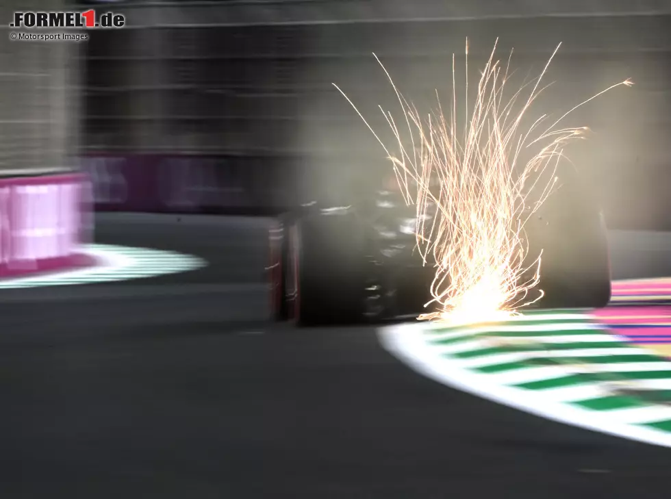 Foto zur News: Kevin Magnussen (Haas VF-24) beim Training zum Formel-1-Rennen in Saudi-Arabien 2024