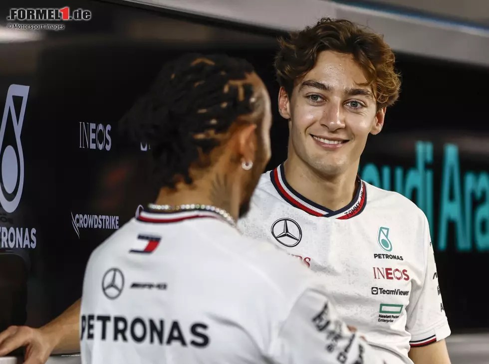 Lewis Hamilton, George Russell Foto zur News: Lewis Hamilton, George Russell