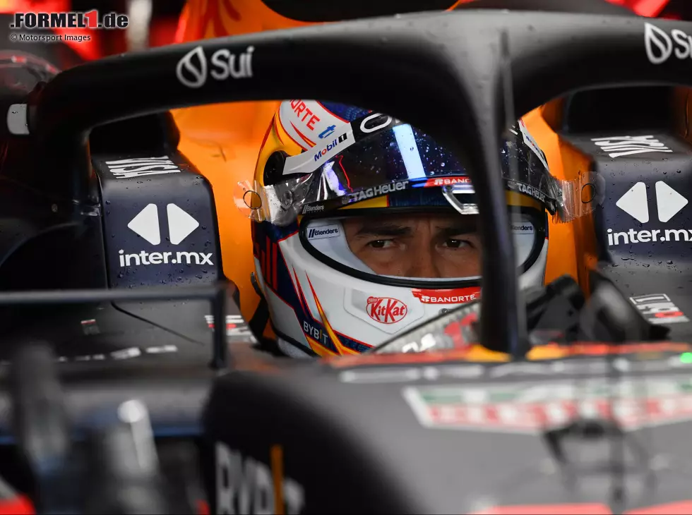 Foto zur News: Sergio Perez (Red Bull) beim Formel-1-Rennen in Kanada 2024