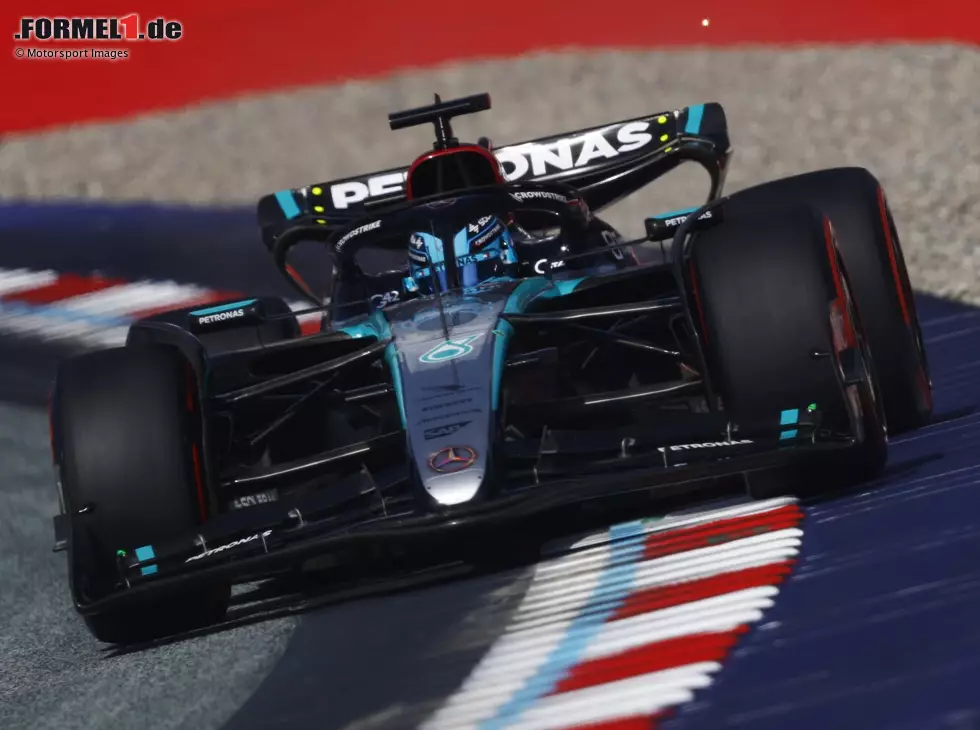 Foto zur News: George Russell im Mercedes W15 beim Formel-1-Rennen in Spielberg 2024