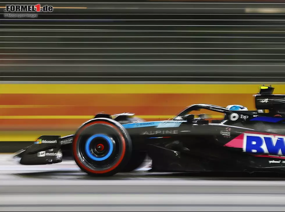 Foto zur News: Pierre Gasly im Alpine A524 beim Formel-1-Rennen in Singapur 2024