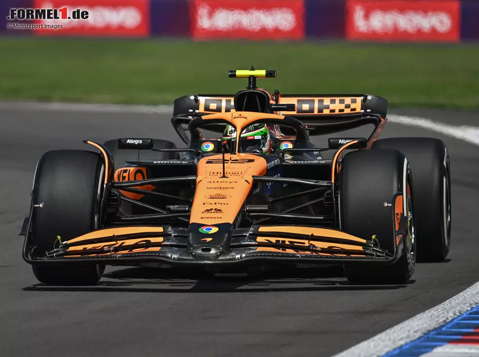 Patricio O'Ward (McLaren MCL38) im Training zum Formel-1-Rennen in Mexiko 2024 Foto zur News: Patricio O'Ward (McLaren MCL38) im Training zum Formel-1-Rennen in Mexiko 2024
