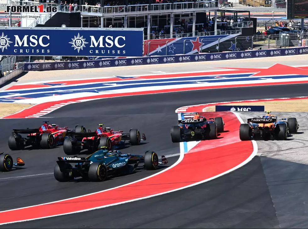 Foto zur News: Max Verstappen, Lando Norris, Charles Leclerc