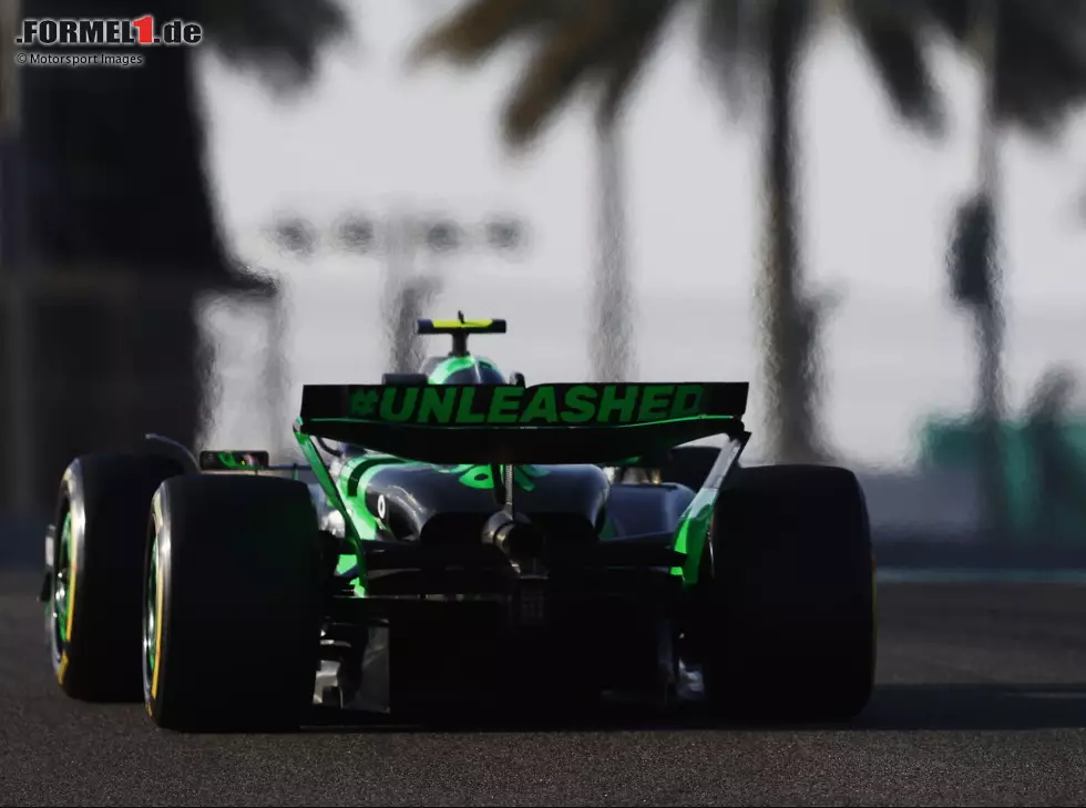 Gabriel Bortoleto (Sauber C44) bei Formel-1-Testfahrten in Abu Dhabi 2024 Foto zur News: Gabriel Bortoleto (Sauber C44) bei Formel-1-Testfahrten in Abu Dhabi 2024