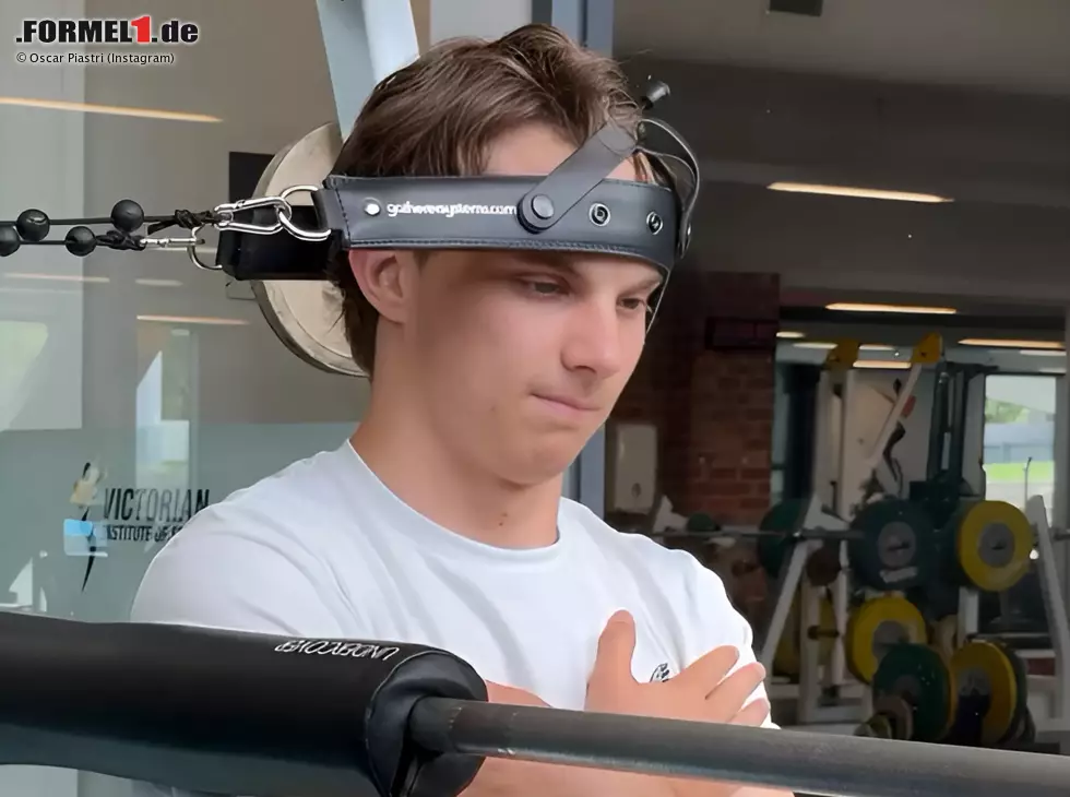 Oscar Piastri beim Fitnesstraining Foto zur News: Oscar Piastri beim Fitnesstraining