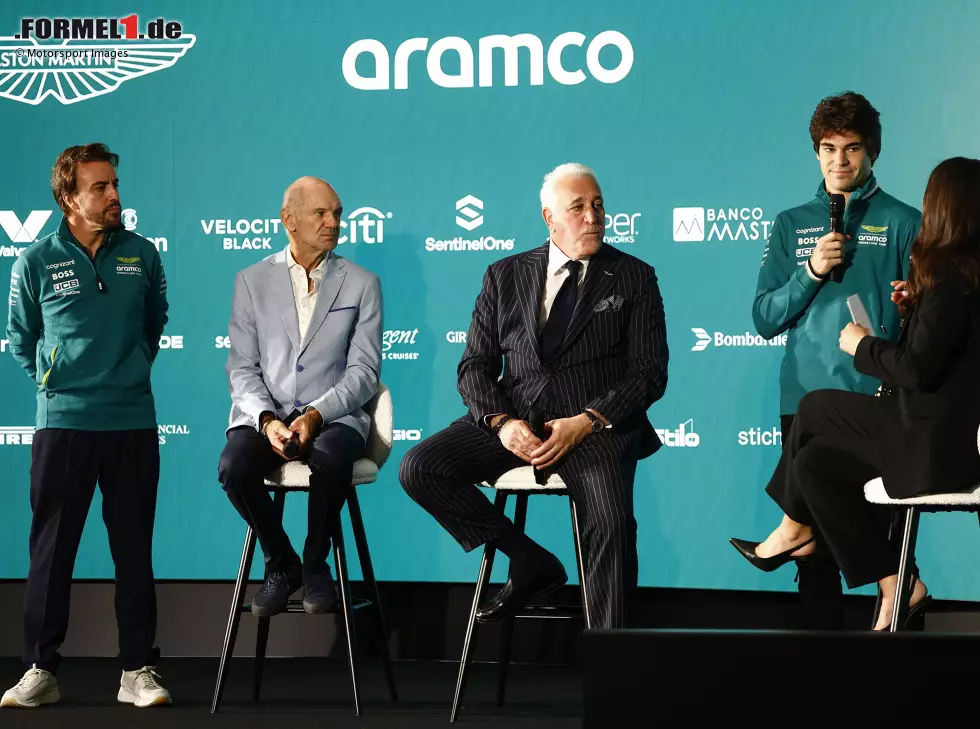 Lawrence Stroll mit Fernando Alonso, Adrian Newey und Sohn Lance Stroll Foto zur News: Lawrence Stroll mit Fernando Alonso, Adrian Newey und Sohn Lance Stroll