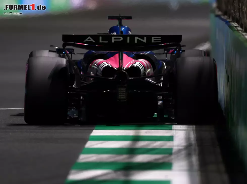 Foto zur News: Pierre Gasly (Alpine A525) beim Formel-1-Rennen in Saudi-Arabien 2025