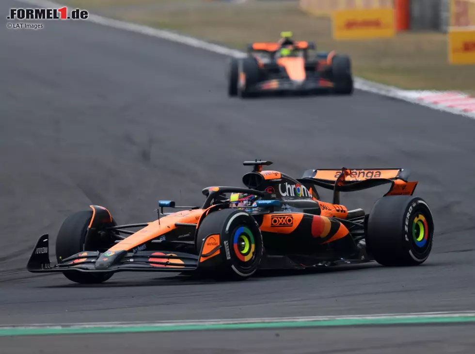 Foto zur News: Oscar Piastri vor Lando Norris: Zuletzt gab es dieses Bild häufiger