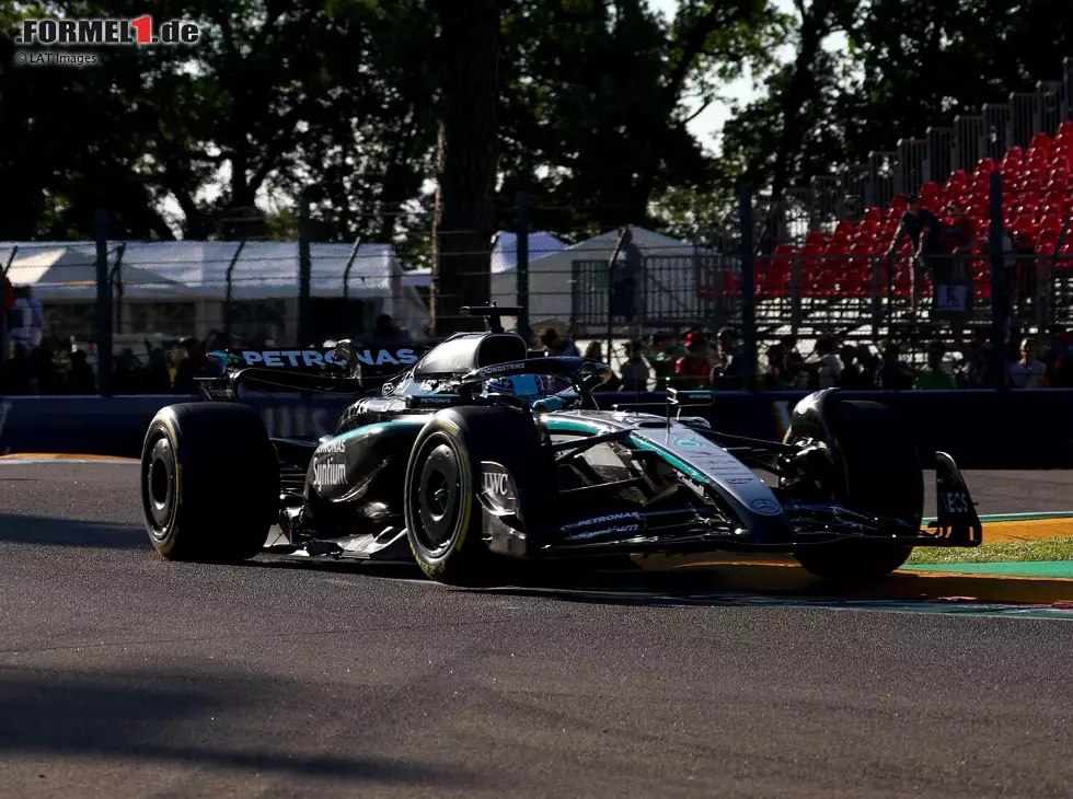 Foto zur News: George Russell (Mercedes W16) beim Formel-1-Rennen in Imola 2025