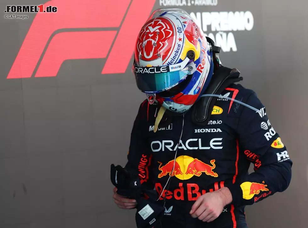 Foto zur News: Max Verstappen (Red Bull) nach dem Formel-1-Rennen in Barcelona 2025