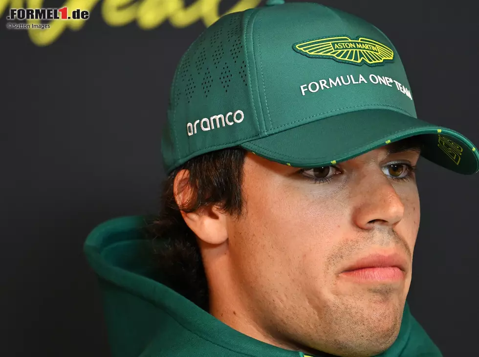 Foto zur News: Lance Stroll (Aston Martin) vor dem Formel-1-Rennen in Kanada 2025