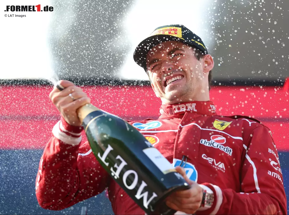 Foto zur News: Charles Leclerc (Ferrari) nach dem Formel-1-Rennen in Österreich 2025