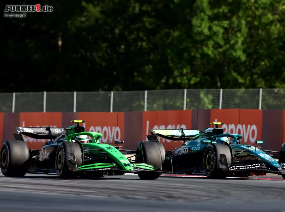 Foto zur News: Gabriel Bortoleto (Sauber C45) und Fernando Alonso (Aston Martin AMR25)