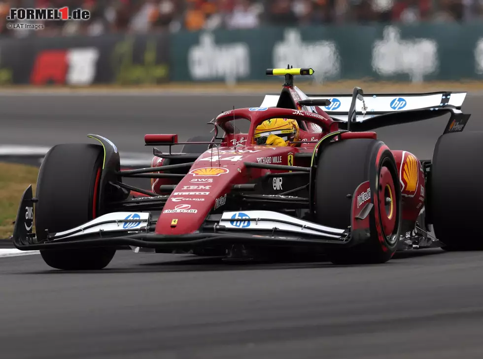 Lewis Hamilton im Ferrari SF-25 beim Formel-1-Rennen in Silverstone 2025 Foto zur News: Lewis Hamilton im Ferrari SF-25 beim Formel-1-Rennen in Silverstone 2025