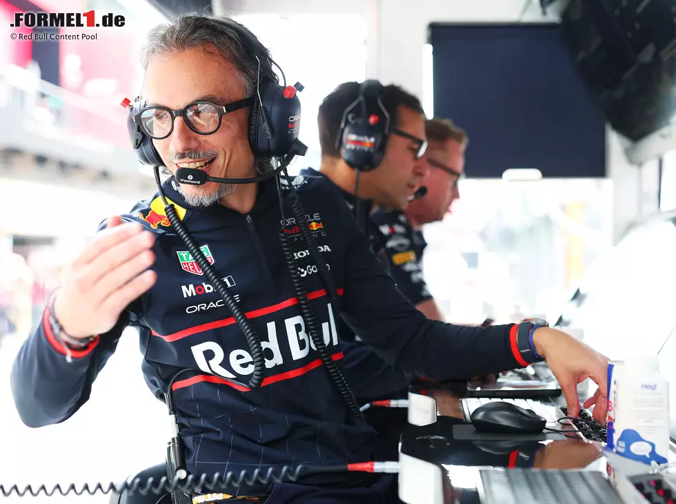 Dass Laurent Mekies in Spa plötzlich am Red-Bull-Kommandostand sitzt, hat ihn selbst überrascht Foto zur News: Dass Laurent Mekies in Spa plötzlich am Red-Bull-Kommandostand sitzt, hat ihn selbst überrascht