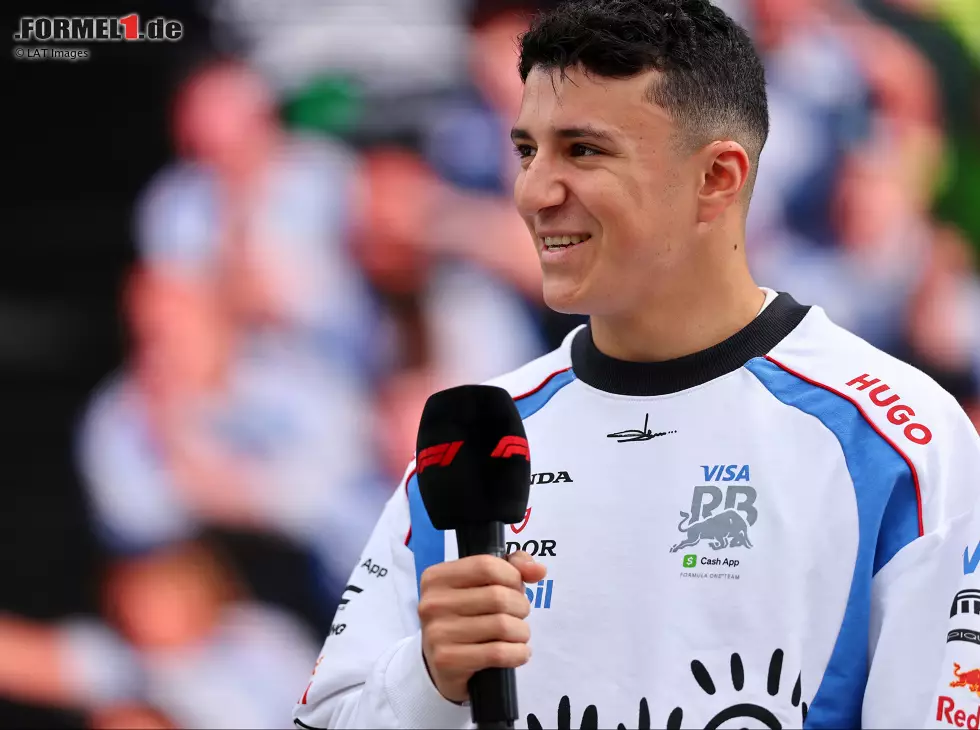 Isack Hadjar ist "nicht überrascht", sich in der Formel 1 schnell zurechtgefunden zu haben Foto zur News: Isack Hadjar ist "nicht überrascht", sich in der Formel 1 schnell zurechtgefunden zu haben