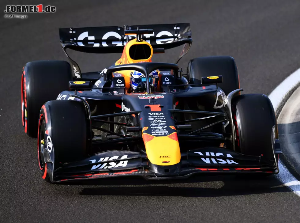 Foto zur News: Max Verstappen (Red Bull RB21) beim Formel-1-Rennen in Budapest 2025
