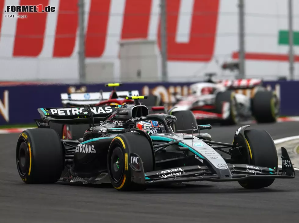Foto zur News: Andrea Kimi Antonelli (Mercedes W16) beim Formel-1-Rennen in Ungarn 2025