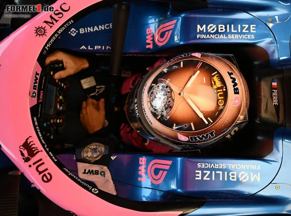 Foto zur News: Pierre Gasly im Cockpit des Alpine A525