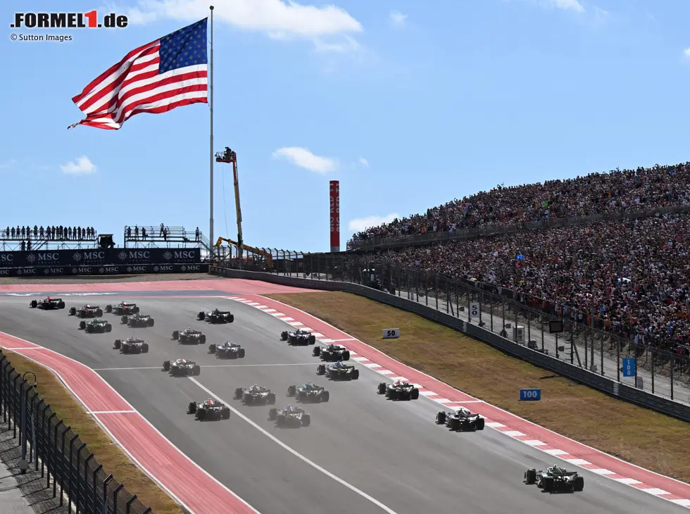 Foto zur News: Start zum Formel-1-Sprintrennen in Austin 2025
