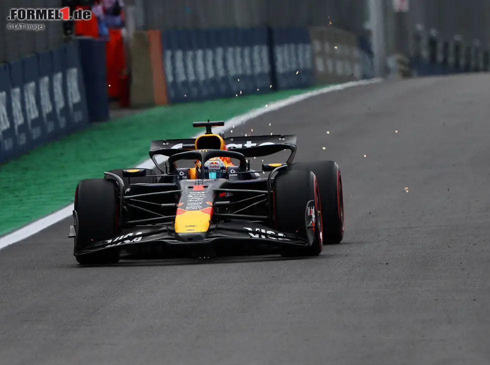 Foto zur News: Max Verstappen, George Russell