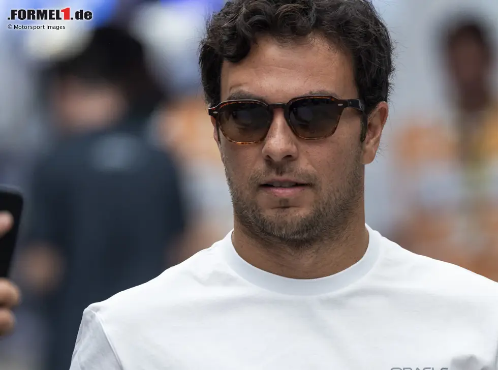Foto zur News: Sergio Perez hat sich neu in die Formel 1 verliebt