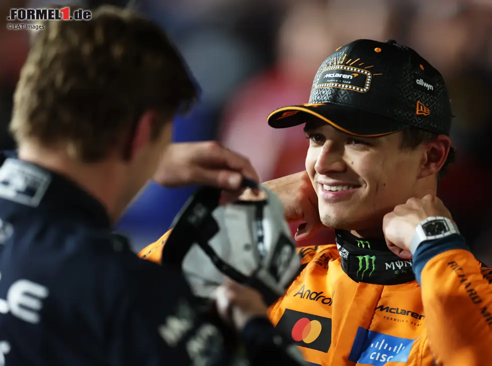 Foto zur News: Max Verstappen, Lando Norris