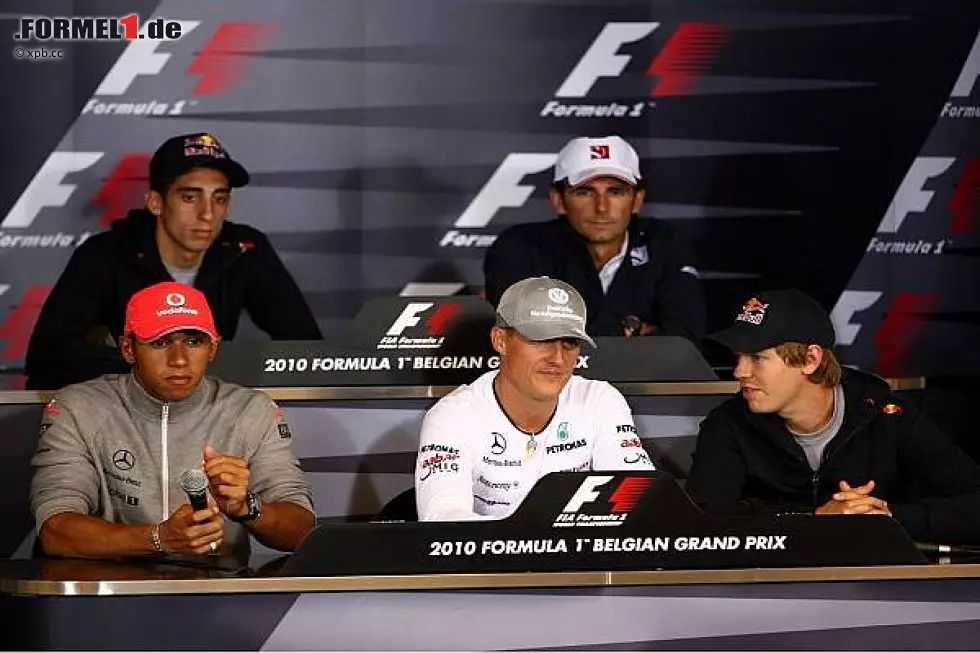 Foto zur News: Lewis Hamilton, Sébastien Buemi, Michael Schumacher, Pedro de la Rosa und Sebastian Vettel