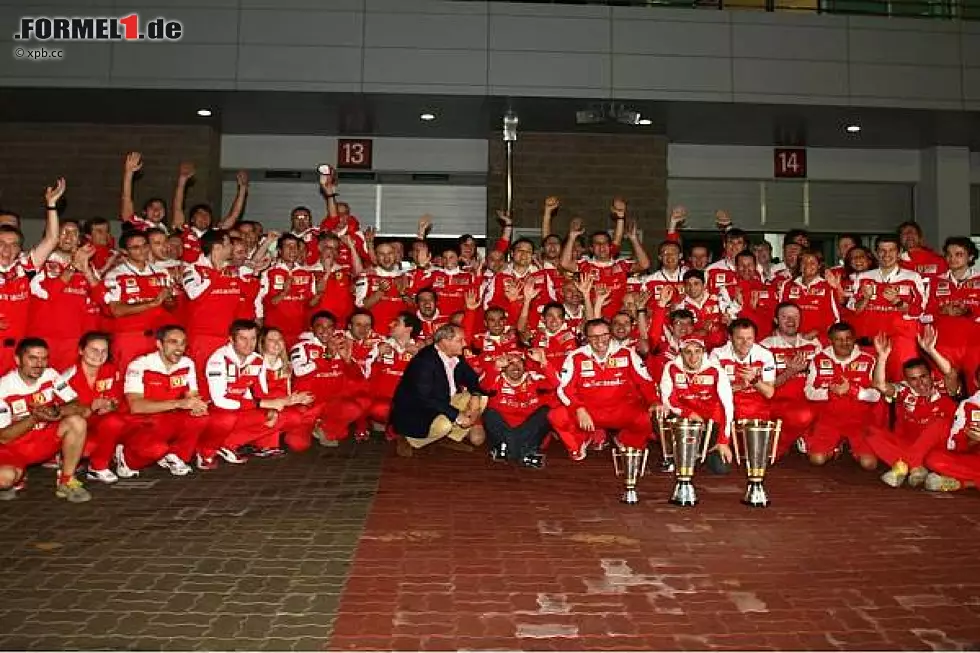 Foto zur News: Felipe Massa, Fernando Alonso