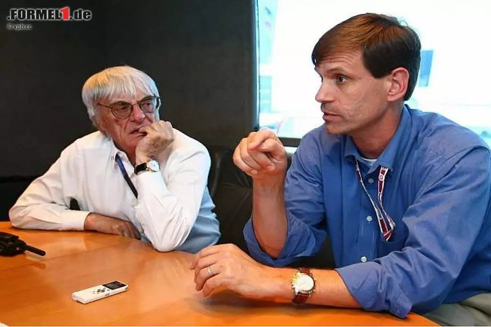 Foto zur News: Bernie Ecclestone und Tavo Hellmund