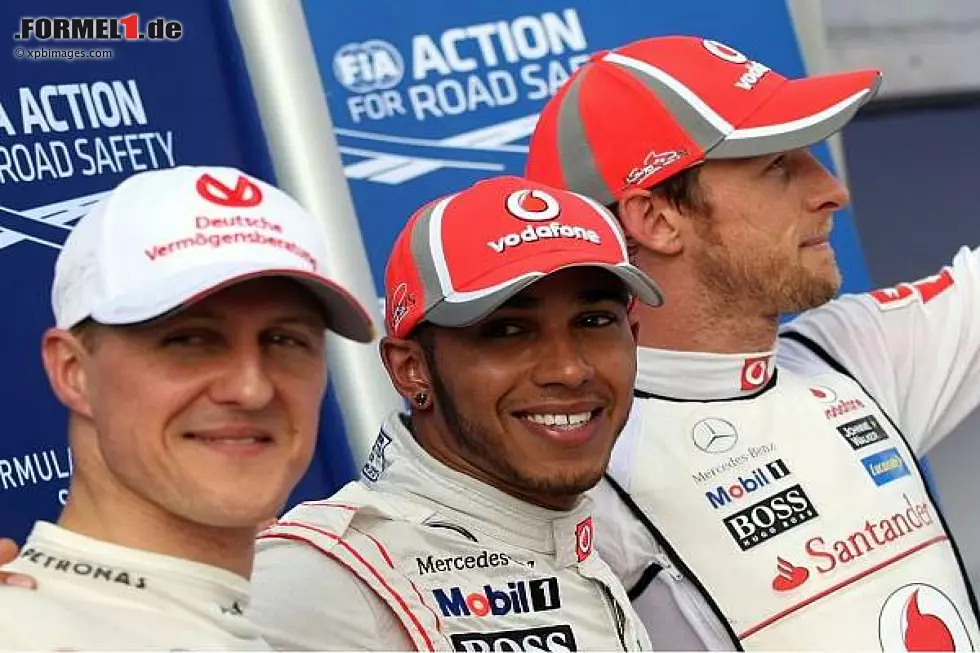 Foto zur News: Michael Schumacher, Lewis Hamilton und Jenson Button